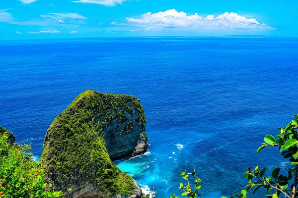 Praia Klingking Bonita Rochas Ilha Nusa Penida Perto Ilha Bali — Fotografia de Stock