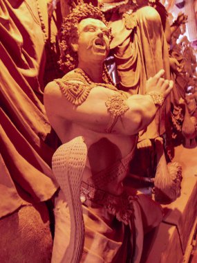 Durga Puja Festivali için Kumartuli 'de Hindu Tanrıça Durga Idol' un yapımı Kolkata, Batı Bengal, Hindistan 'da, Hindu Tanrıça Durga, Durga Idol - Durga puja Navrata, Batı Bengal, Hindistan