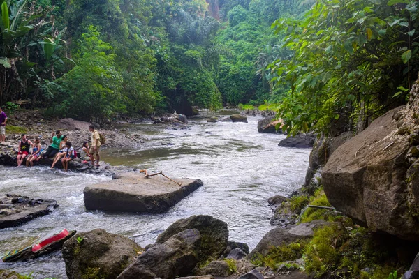 Tegenungan Waterval Een Prachtige Waterval Gelegen Plateau Gebied Het Een — Stockfoto