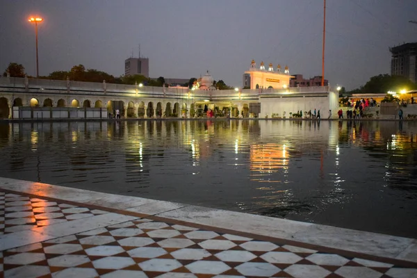 Gurdwara Bangla Sahib Jest Najwybitniejszym Sikh Gurdwara Gurudwara Gurudwara Bangla — Zdjęcie stockowe