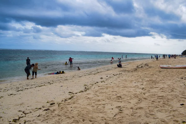 Spiaggia Pandawa Nusa Dua Bali Molto Popolare Gente Del Posto — Foto Stock