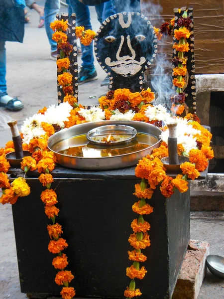 Indyjski Bóg Shani Dev Świątyni Poboczu Drogi Old Delhi Indie — Zdjęcie stockowe
