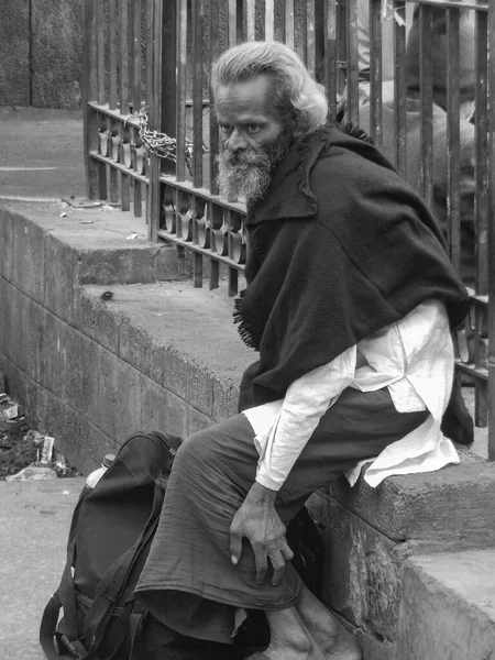 Old Delhi Indien December 2019 Människor Som Sitter Utanför Templet — Stockfoto