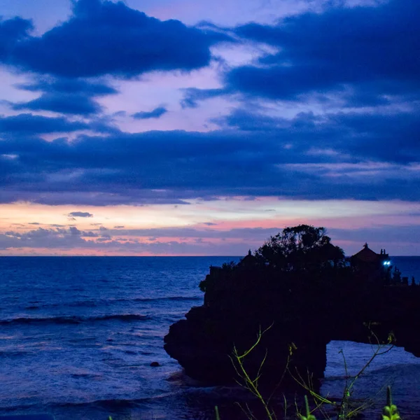 Noche Tanha Lot Bali Indonesia Hermosa Vista Playa Tanha Por — Foto de Stock