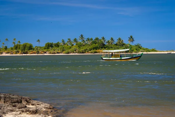 Playa Itacare Bahia Brasil Febrero 2008 Barco Colorido Río Contas —  Fotos de Stock