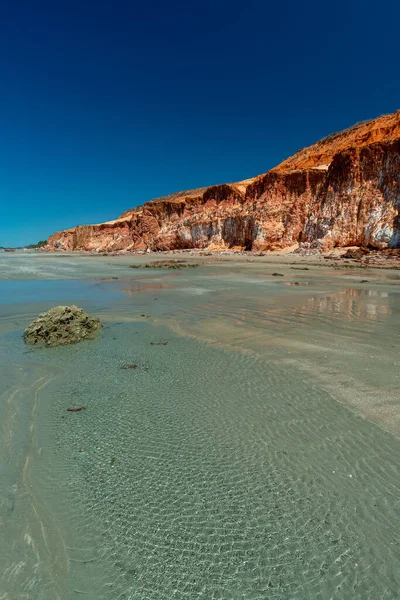 Scogliere Sabbia Colorate Paradisiaco Praia Vila Nova Icapui Ceara Brasile — Foto Stock