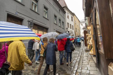 Çek Cumhuriyeti Cesky Krumlov 'da yağmurlu bir gün-