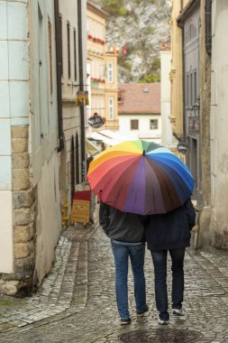 Çek Cumhuriyeti Cesky Krumlov 'da yağmurlu bir gün-