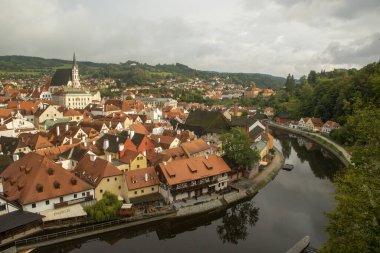 Çek Cumhuriyeti Cesky Krumlov 'da yağmurlu bir gün