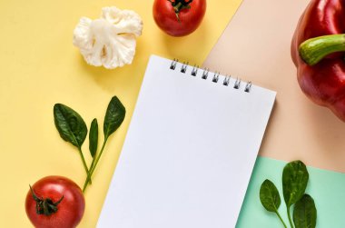 beyaz defter, temiz, tarifler, sebzeler, metinler için,