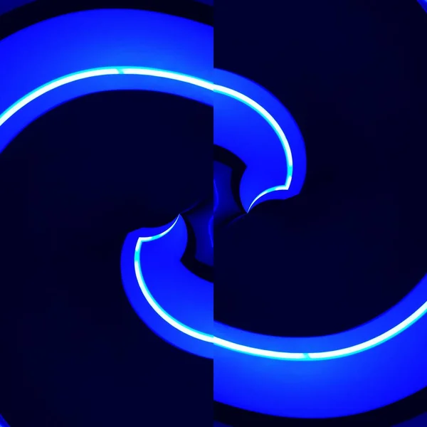 明るいネオンブルーと藍の色の抽象的なパターンの形と黒を基調としたデザイン — ストック写真