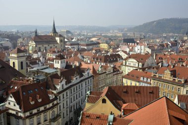 Prag, Çek Cumhuriyeti. Nisan 02, 2014. Eski Prag şehir merkezi. Eski Şehir Kulesi 'nden Görünüm