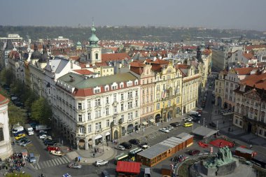 Prag, Çek Cumhuriyeti. Nisan 02, 2014. Eski Prag şehir merkezi. Eski Şehir Kulesi 'nden Görünüm