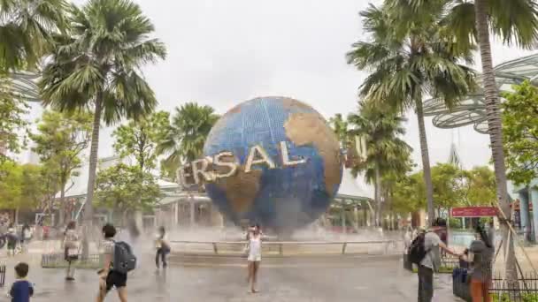 Singapur - 18 listopad 2016: Timelapse Universal Studios Singapur zábavní park v Singapuru je oblíbenou turistickou atrakcí na 18 listopad 2016 v Singapuru (4 kodeku Prores 422 k) — Stock video