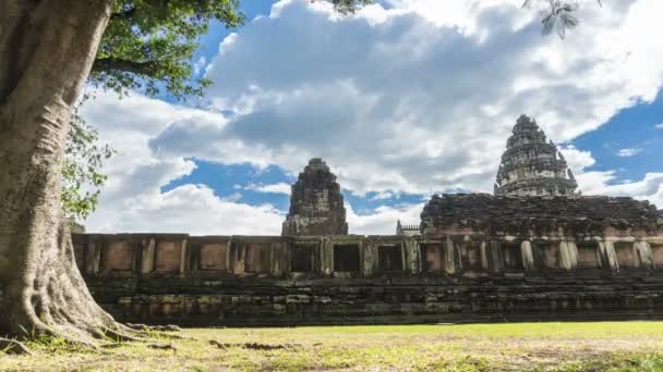 Time Lapse Santuario Interior Prasat Hin Phimai Antiguo Complejo Monumento — Vídeos de Stock