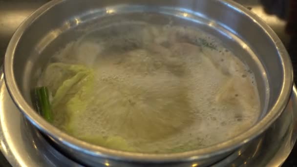 Delicious thai food soup cooking with vegetable and seafood in restaurant. 4K UHD — Stock Footage Delicious Thai Food Soup Cooking Vegetable Seafood Restaurant Uhd Stock Footage