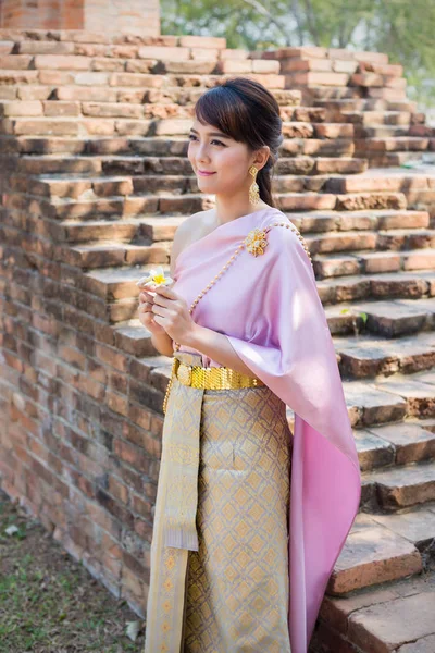 Les Femmes Portent Tissu Traditionnel Thaïlande Robe Thaïlandaise Dans Ville — Photo