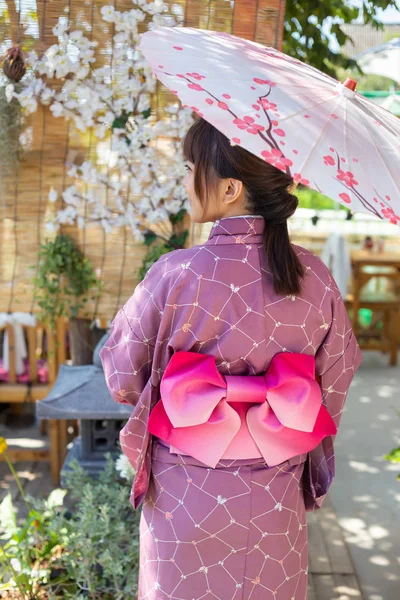 Girl Wearing Pink Traditional Yukata Which National Dress Japan Hold — Stok Foto