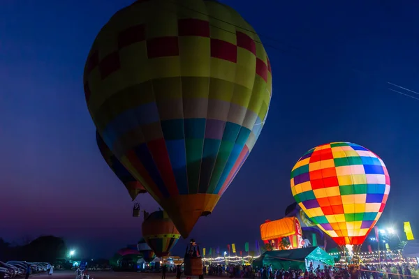 Nakhon Ratchasima Thailand Februari 2020 Kleurrijke Hete Lucht Ballonnen Vliegen — Stockfoto