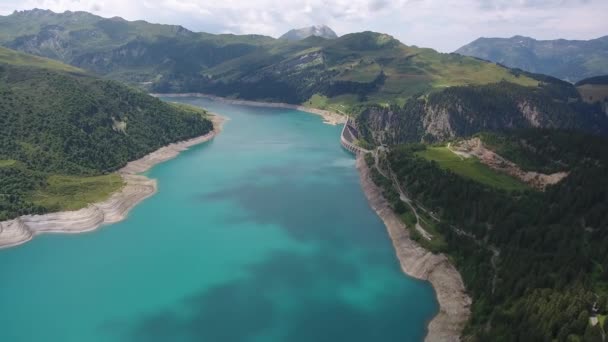 Luftaufnahme Eines Sees Mit Türkisfarbenem Wasser Den Alpen Frühling — Stockvideo