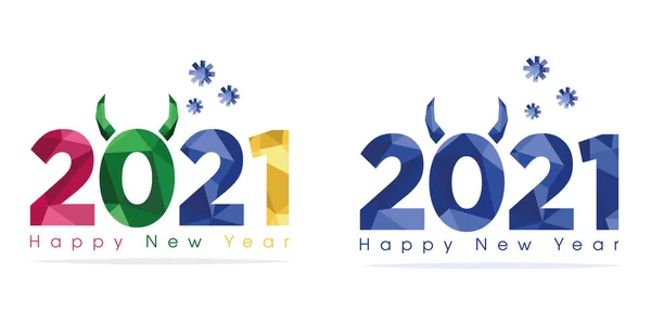 2021 Mutlu Yıllar beyaz arka planda boynuzları ve kar taneleri olan renkli harfler. 2021 logosunun çokgen çok renkli sayılarının vektör çizimi. Kartlar için, tebrikler, afişler, vs.