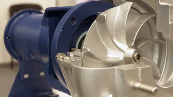 Rotor turbine elektrische pomp voor water of vloeistof — Stockvideo