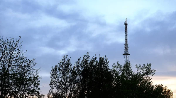 Tv-toren van communicatie — Stockfoto