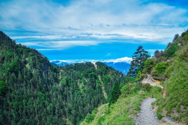 Jade Dağı Manzarası - Tayvan Adası 'nın en yüksek dağı 