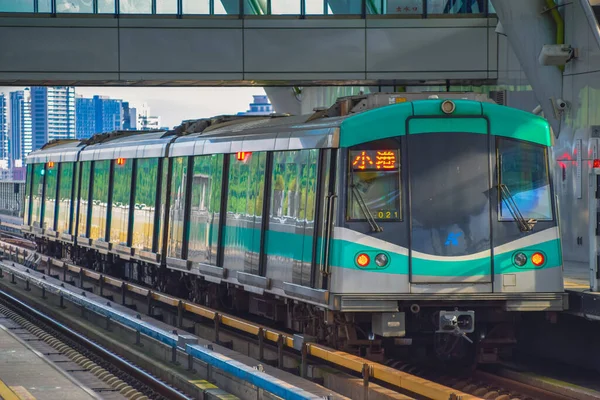 Kaohsiung, Tayvan 7 / 27 / 2019 Kaohsiung MRT Trenleri
