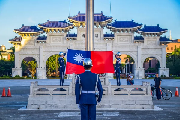 Taipei Taiwan 2019 Taipei Vrijheidsplein Erewachten Van Luchtmacht Van Roc — Stockfoto