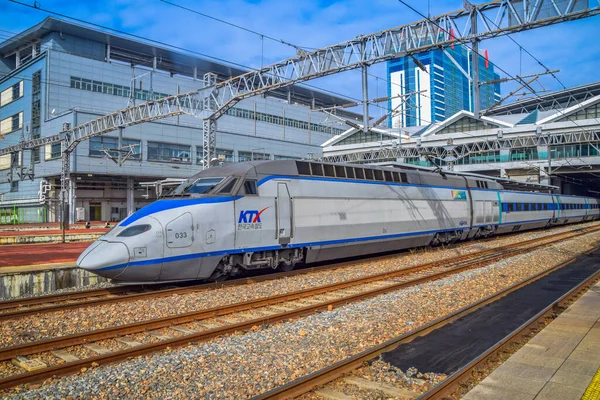 Korail Korea High Speed Rail Ktx Züge Bahnhof Busan — Stockfoto