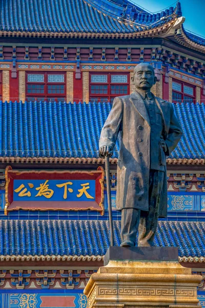 Guangzhou Sun Yat Sen Memorial Hall Sun Yat Sen Staty — Stockfoto