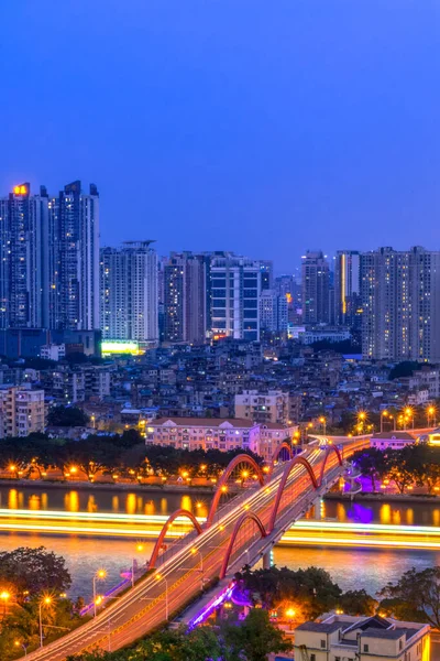 Guangzhou 'daki Şehir Gece Manzarası