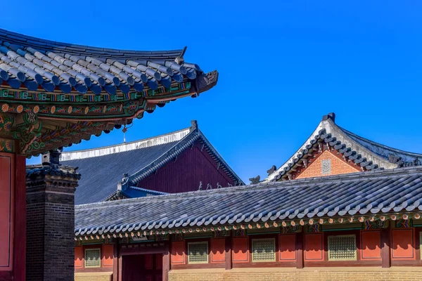 Seul Coreia Sul 2020 Close Telhado Palácio Gyeongbokgung — Fotografia de Stock