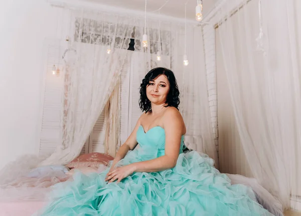 Young Girl Blue Dress Studio — Stock Photo, Image