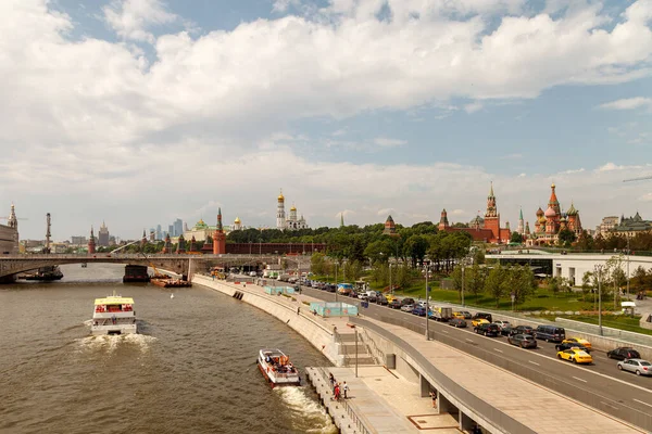 View Moscow Kremlin Embankment Moscow River Moscow Russia — Stock Photo, Image