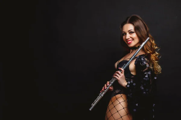 Chica Artista Traje Con Flauta Sobre Fondo Negro Flauta Mano —  Fotos de Stock