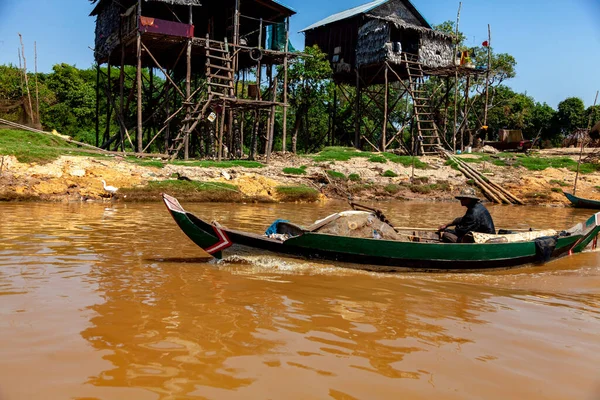 Tonle Sap Cambodge Février 2014 Kampong Phluk Village Pendant Saison — Photo