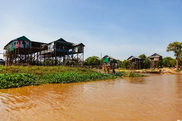 Tonle Sap Camboja Fevereiro 2014 Aldeia Kampong Phluk Durante Estação — Fotografia de Stock