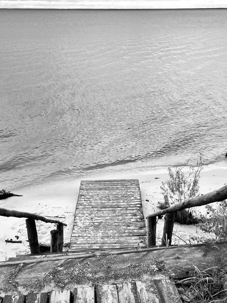 Деревянная Лестница Воде — стоковое фото