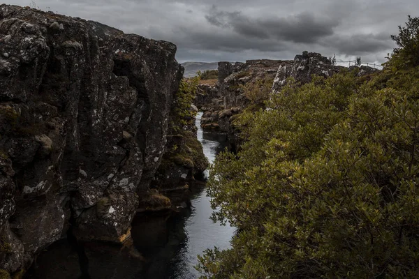 Ландшафт Ділянці Пінгвеллір Центральній Ісландії Між Двома Океанічними Плитами Тече — стокове фото
