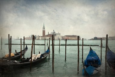 San Giorgio Maggiore 'un Gondol, Venedik' teki klasik manzarası.. 