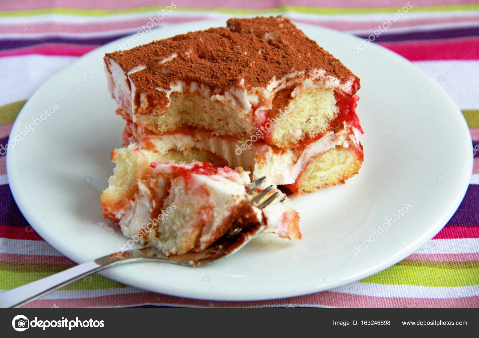 Çilekli Tiramisu Çilekli Tiramisu