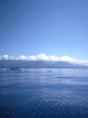 Motorlu güzel, yumuşak bir su.