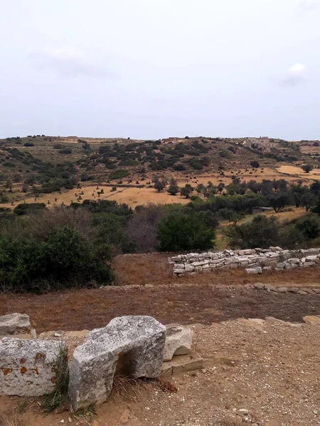 Yunanistan Naxos Kentindeki Bulutlu Gökyüzü Demeter Tapınağı Harabesi — Stok fotoğraf