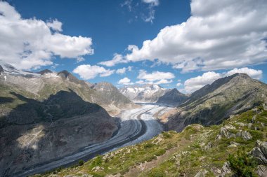 Aletschglacier, Alplerdeki en büyük buzul, Wallis, İsviçre