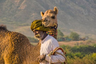 PUSHKAR RAJASTAN 'DA AŞKI İÇİN