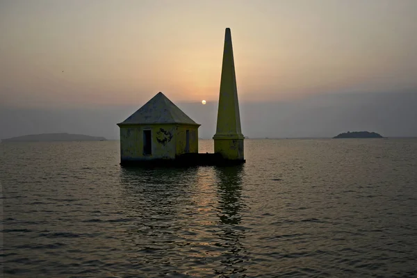 Şafakta kahvaltı adası 