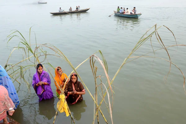 Varanasi 'deki Chaath puja.