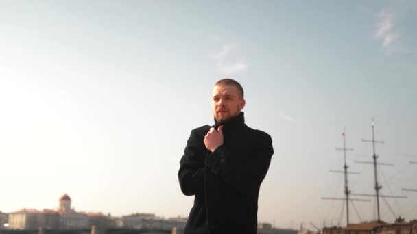 Man Quickly Walks Forward Road Backdrop Beautiful City Man Walks — Stock Video